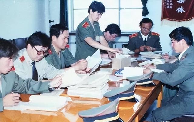 令人发指！福建三名男子轮奸女子被判无罪，法院给的理由太无耻！