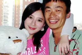 陈思诚说对了，被“二马”支配的王宝强，终究逃不出女人的手掌心图片