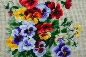 一场视觉的盛宴！超多款漂亮的手工十字绣花样，真是大开眼界图片