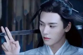 手控天堂！男明星的手能有多好看？张艺兴新剧关注重点竟在这？图片