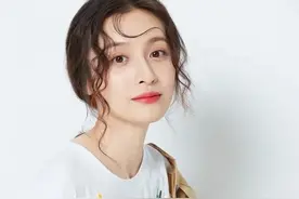 高启兰真是又美又飒，隆妮演技很棒图片