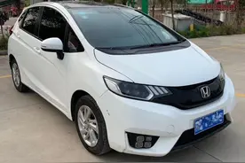 山东乱不乱，三轮说了算？最惨飞度司机出现了图片