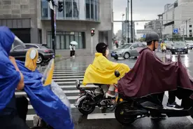 气温跌回“2”字头！苏州下周雨雨雨雨图片