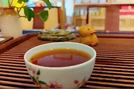 凌晨一点，有人在外面敲门，做到以下几点，就会保证自己的安全图片