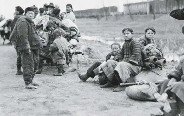 1945年，一个日本5口之家逃进中国原始森林，40年后结局令人意外