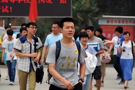 高考出题人到底有多神秘？连家人都找不到，其实是被统一管理起来图片