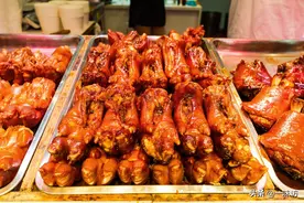 原来卤猪蹄的做法如此简单，颜色红亮软糯入味，以后不用外面买了图片