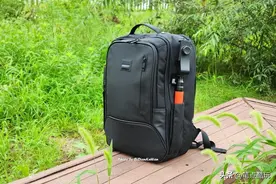 能拆分能组合，33升一包三用：90分巨能装双肩包体验图片