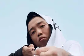 GAI与王斯然的甜蜜婚姻背后：“埋葬”了另一个女人7年的青春图片