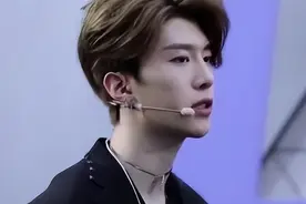 同样是“未婚生子”，范丞丞和王一博的处理方式，为何天差地别？图片