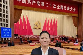 向新的力量｜二十大代表蔡凤辉：全力保障天安门广场环境干净整洁图片