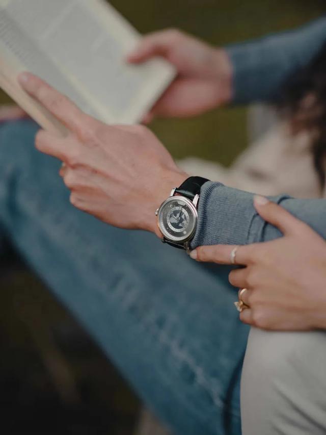 �ϰ��嶼�Ӱ��Ļ�е�����߼�������Ʒλ��һ��6��