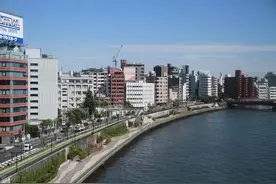 房产证写两人名字房贷可能“多花”十几万，是真的吗？图片