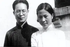 沈从文去世，妻子张兆和在墓碑上刻下: 爱你是真，不原谅你也是真图片