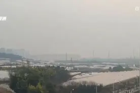 “昆明蓝”变灰 空气质量受影响！图片