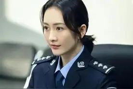 各路女星警服大比拼：谁是你心中的最美警花？图片