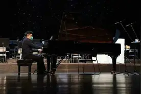 动漫神曲听个够，欢快宅舞大pk…浦东群艺馆“动漫嘉年华”来袭图片