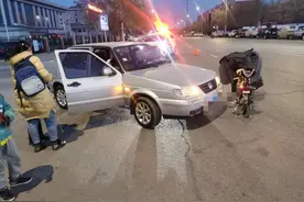 宁夏银川：电动车超载逆行撞车 车损人伤还担责图片