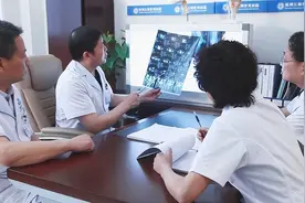 医院“普通号”与“专家号”到底有啥区别？如何选择？答案很简单图片