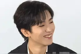 一笑“毁”所有，这8位明星颜值高，却只能做笑不露龈的安静美人图片