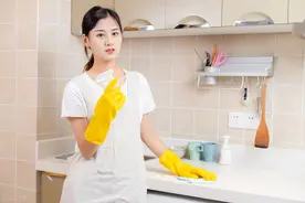 爱过的人，身受大恩，反目成仇图片