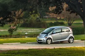 别小看开车！这几个错误，新手开车常出现图片