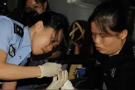人贩子将28名婴儿灌安眠药拐卖，被判死刑后反问：我的孩子怎么办图片