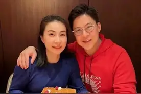 霍启刚道歉了！网友说这离不开霍家的良好教育，和郭晶晶爱的付出图片