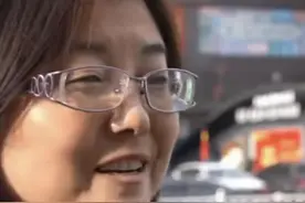 四天被偷上百次，超市女老板本想抓贼，没想到竟把自己一锅端了！图片