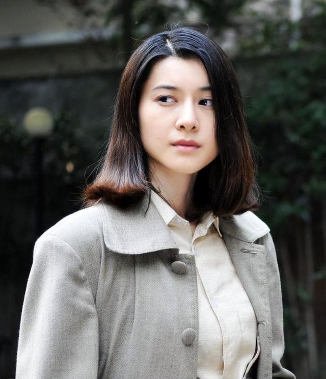 演员黄海冰:不接受前妻丁克,再婚娶小12岁娇妻,生两子幸福美满