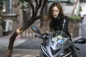 唯美私人写真——酷炫机车女郎图片