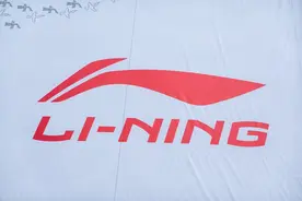 这究竟是怎么了？令人毛骨悚然的李宁新品图片