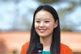 央视知名主持为保胎拒绝治癌，在孩子百日宴离世，丈夫却火速再婚图片