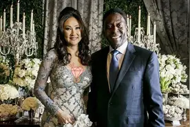 娶三任老婆七个孩子，私生子数不清，球王贝利的情史比足球更精彩图片