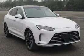 华为智选赛力斯 AITO 问界 M5 申报图曝光：提供 3 种动力总成图片