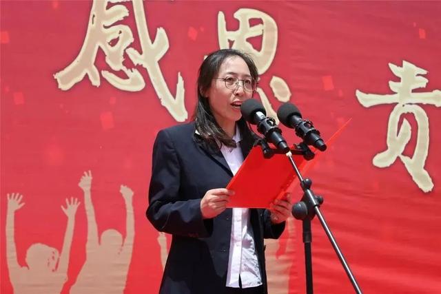 青春 成长 感恩 责任——钟祥一中举行2023届高三学生成人礼!