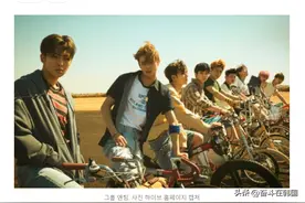 什么？粉丝参加签售会竟被撩衣服摸胸！这难道不是性骚扰吗？图片