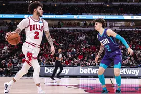 30日NBA最佳场面：一边兄弟助威助阵、一边兄弟擂台激战图片