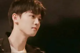 周峻纬！口碑一向很好，为何塌房？图片