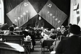 新中国成立前夕，毛主席给全党一番肺腑之言，体现他对未来的忧虑图片