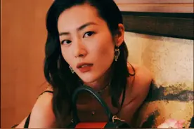 刘雯导师曝模特圈内幕：设计师导演不喜欢女生，连轴转猝死很正常图片