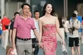 起底中石油领导事件女主董思槿:半年花42万，研究生导师不是父亲图片