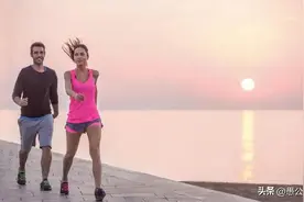 走路能锻炼哪里的肌肉？图片