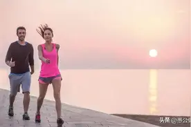 走路能锻炼哪里的肌肉？图片