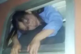 消失的妻子：在火车上厕所后，人间蒸发！丈夫隐瞒实情，索赔96万图片