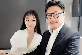 和李湘离婚不到一年，王岳伦是彻底放飞自我了！图片
