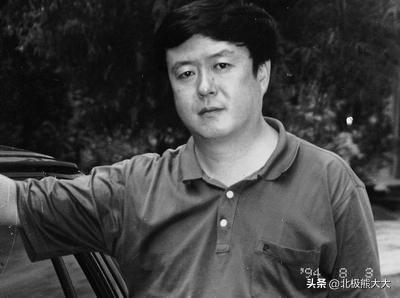 “滥情导演”尤小刚：搅乱两池春水，又拂手而去，现任小他30岁