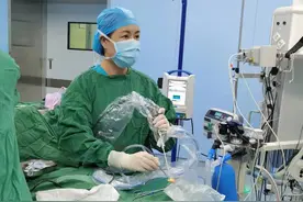 头痛多年病因难寻，耳鼻喉科医生提醒：警惕真菌性鼻窦炎！图片