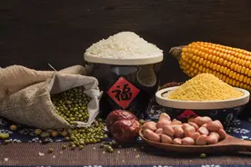 这2种粗粮吃了对身体没好处，会给肝脏增负担，别不当一回事图片