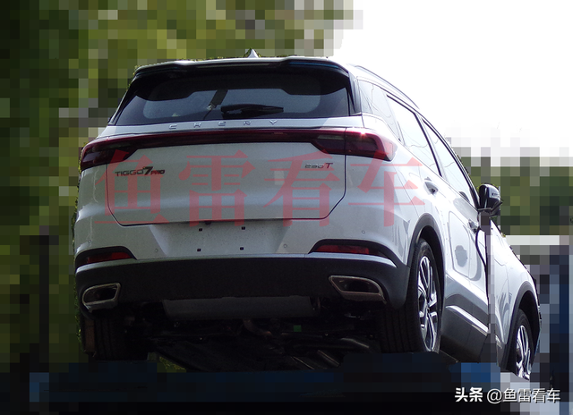 小动作不断！奇瑞新款瑞虎7Pro实车曝光，瑞虎8Plus新款渐露真容